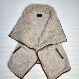 Love Tree Women's Faux‎ Fur Wool Blend Vest Trimmed in Vegan Leather Large